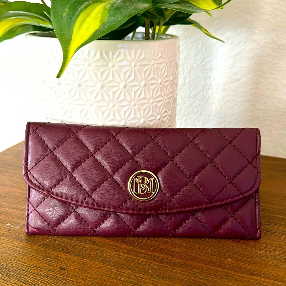 NWT Badgley Mischka Card Wallet - Burgundy